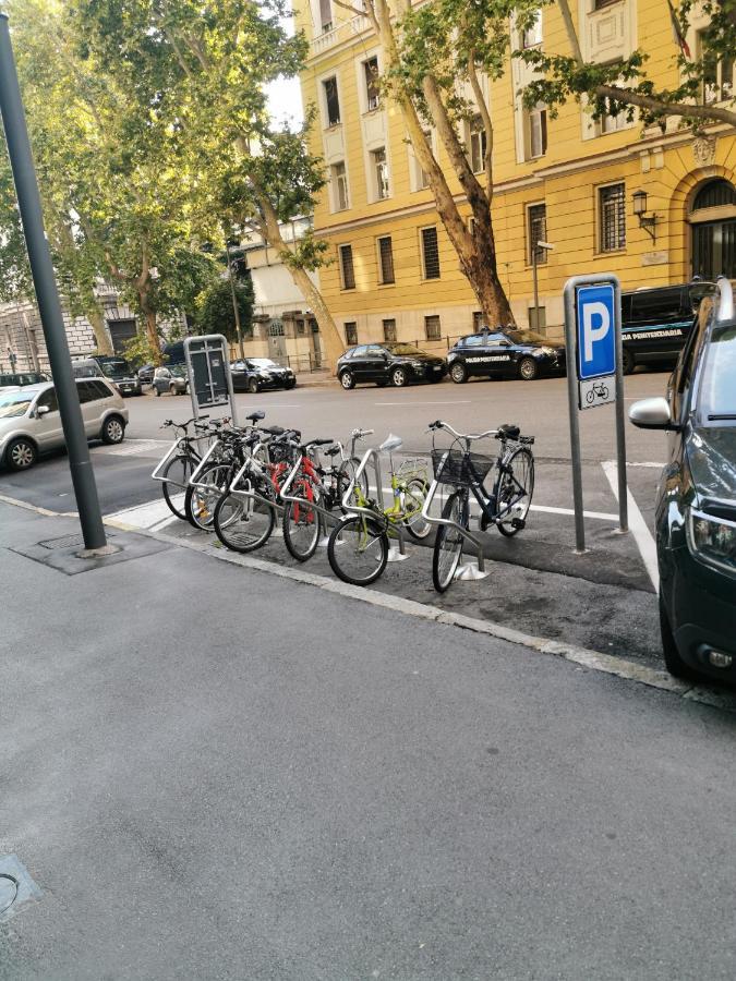 Grab A Flat In Coroneo Aparthotel Trieszt Kültér fotó