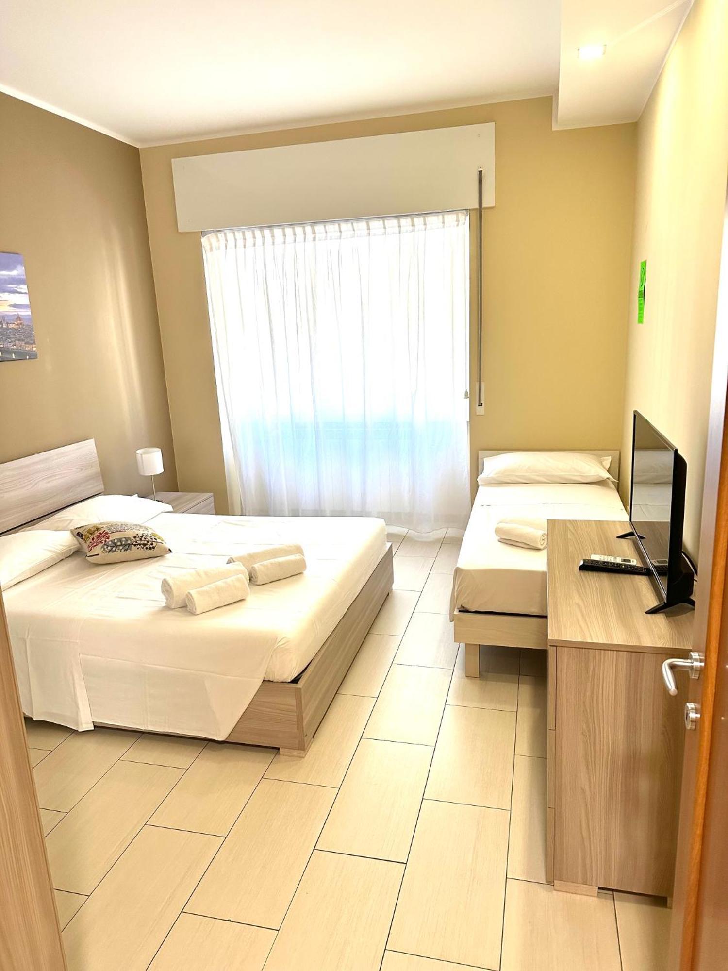 Grab A Flat In Coroneo Aparthotel Trieszt Kültér fotó