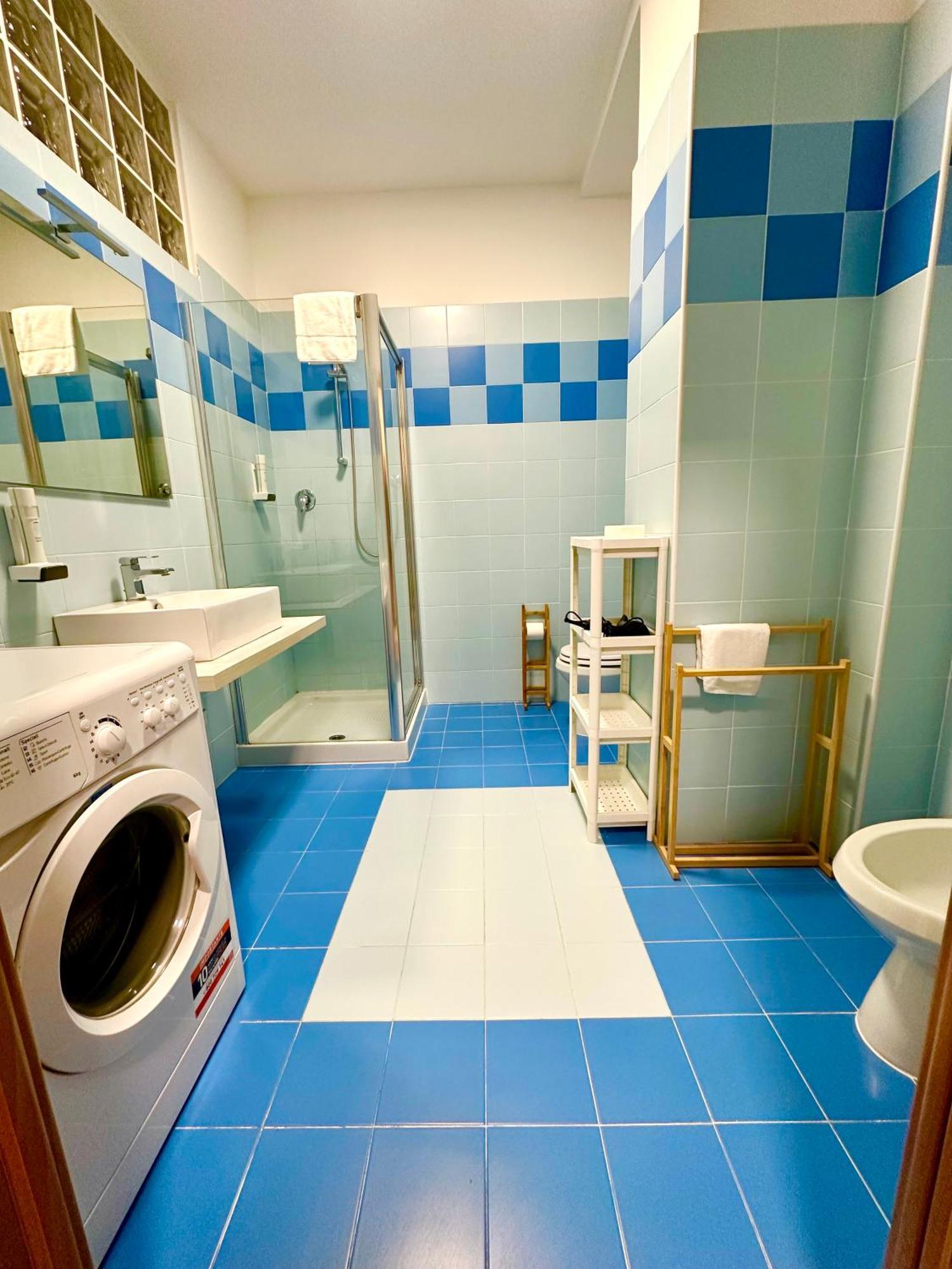 Grab A Flat In Coroneo Aparthotel Trieszt Kültér fotó
